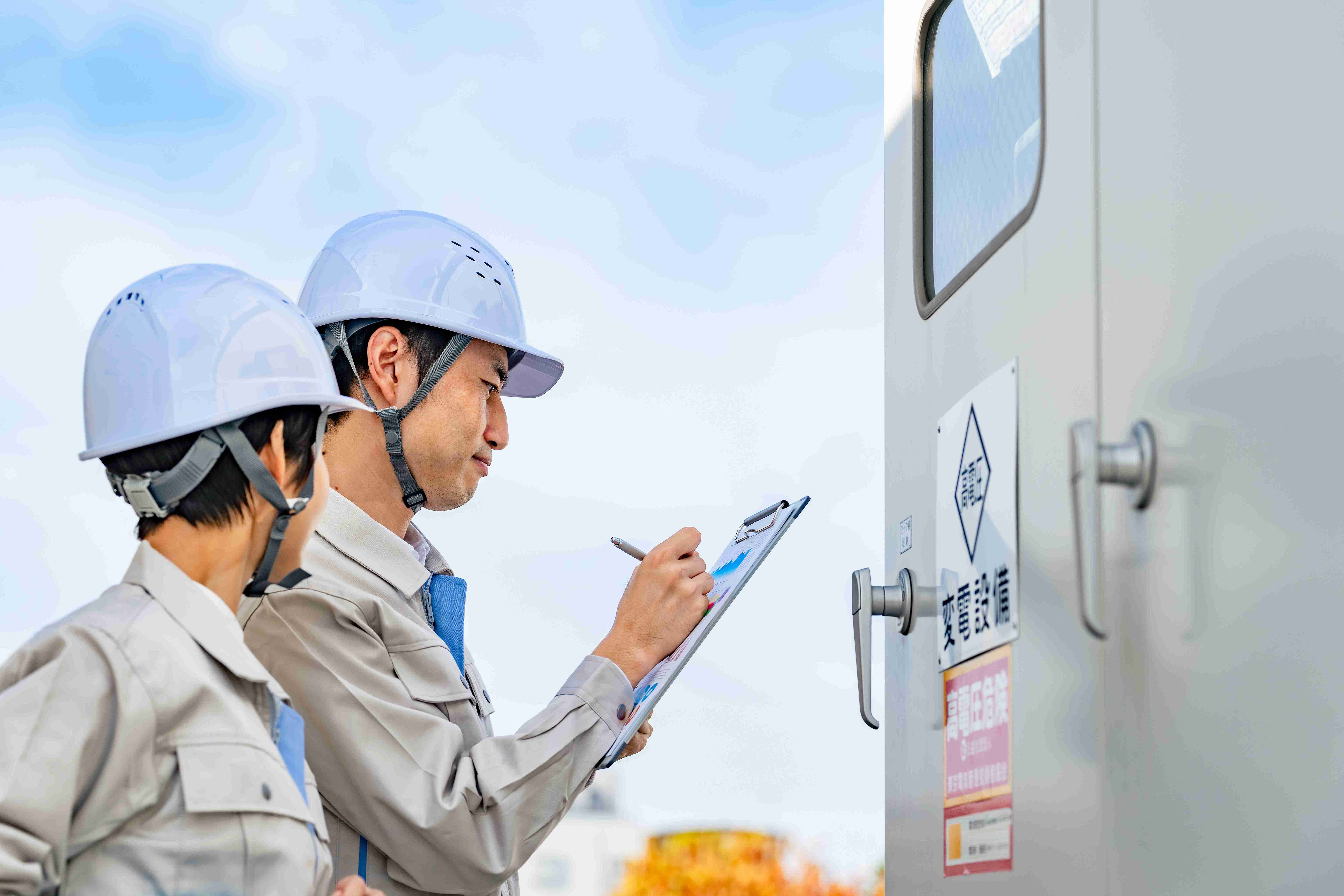 ＊電気＊あなたの希望給与をお聞かせください！できる限り考慮致します！！(東京都中央区)